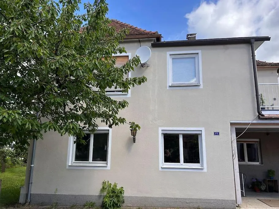 Wunderschoene Wohnung In Perfekter Lage Hilpoltstein Germany